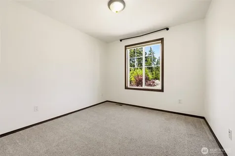 20293 62nd Way NE Kenmore WA 98028