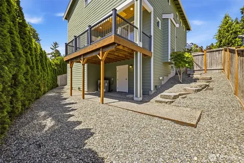 20293 62nd Way NE Kenmore WA 98028