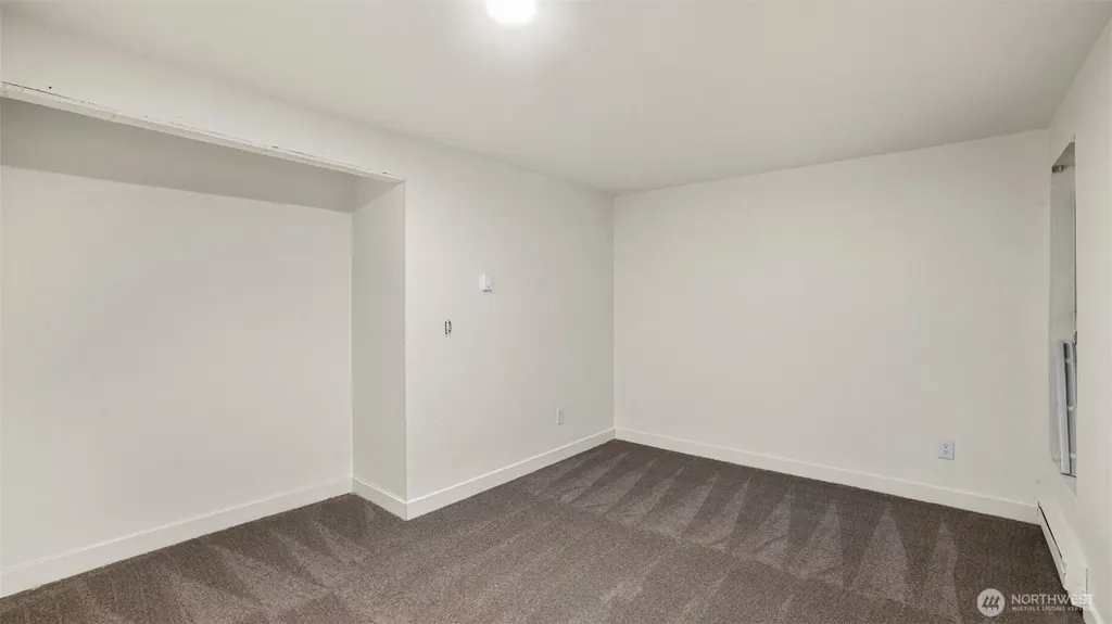 31510 106th Place SE Auburn WA 98092