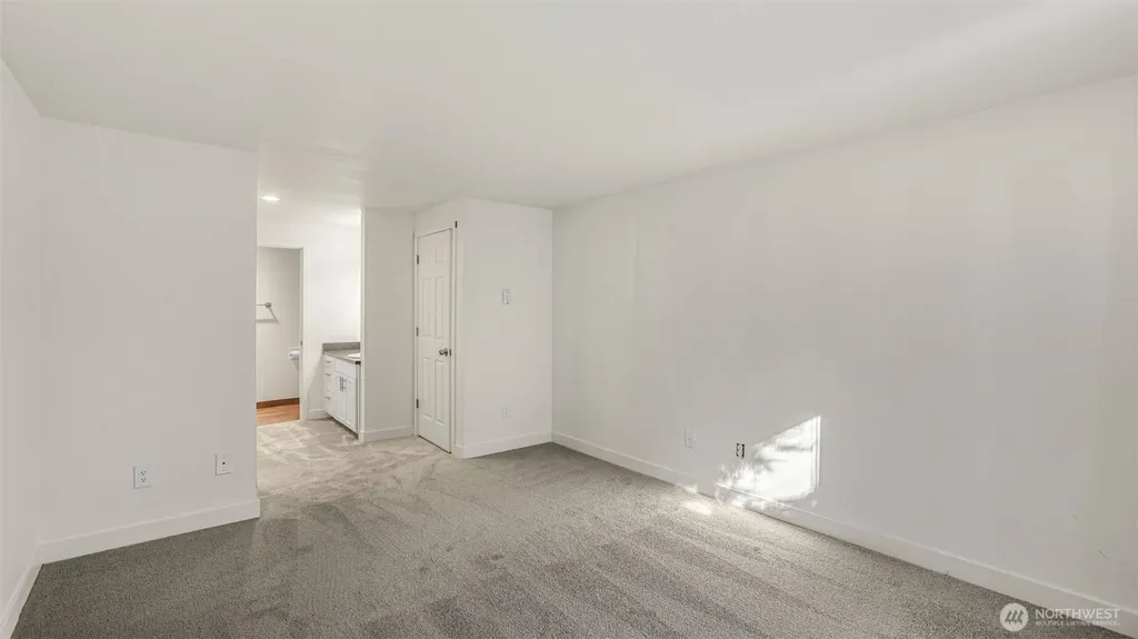 31510 106th Place SE Auburn WA 98092