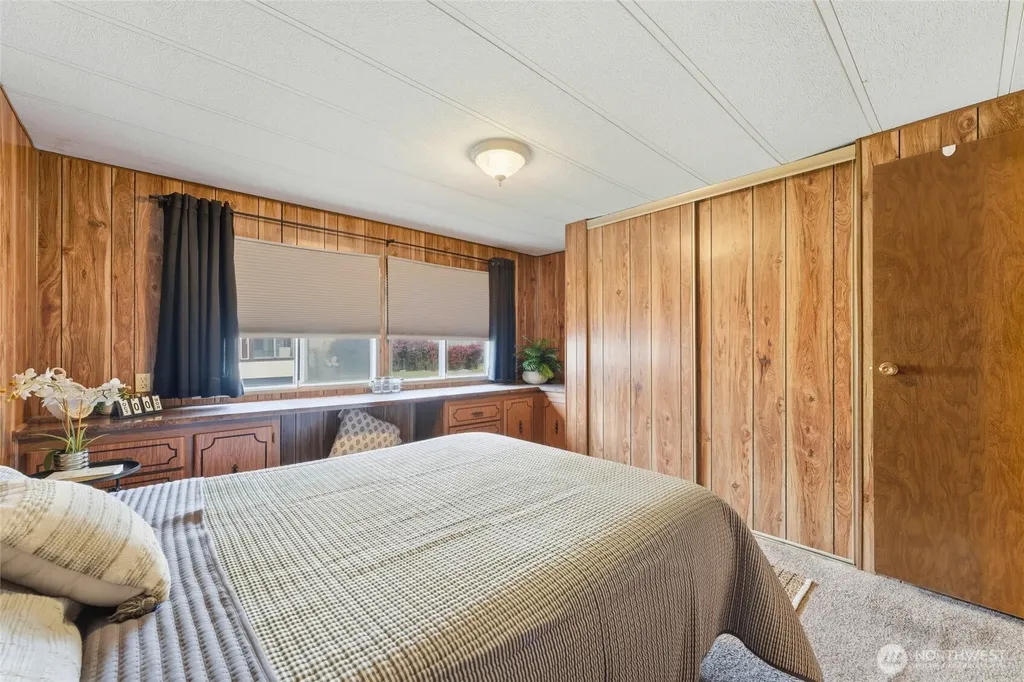 1031 SE Scenic View Drive College Place WA 99324