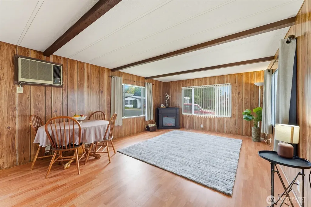 1031 SE Scenic View Drive College Place WA 99324