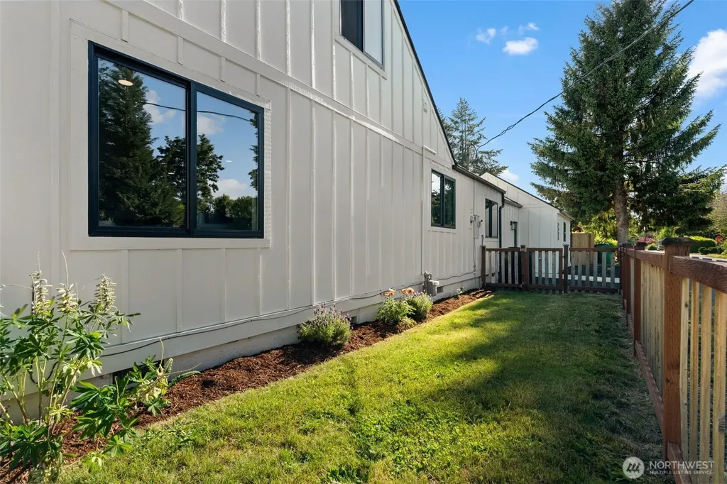 1223 Marion Street NE Olympia WA 98506