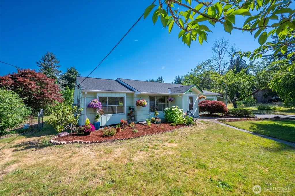 8709 116th Street SW Lakewood WA 98498