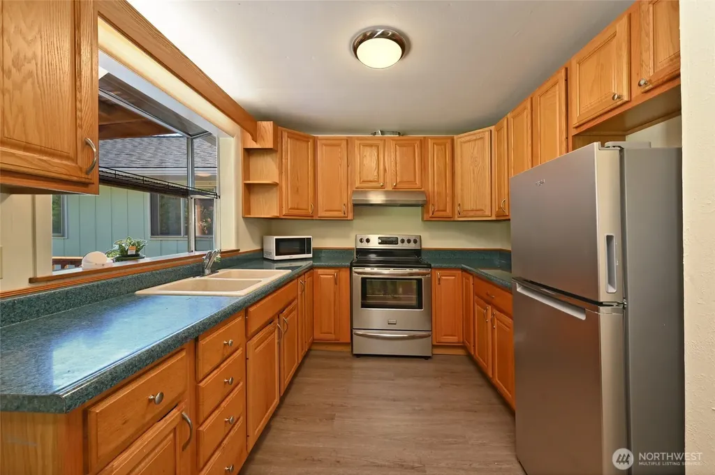 8709 116th Street SW Lakewood WA 98498