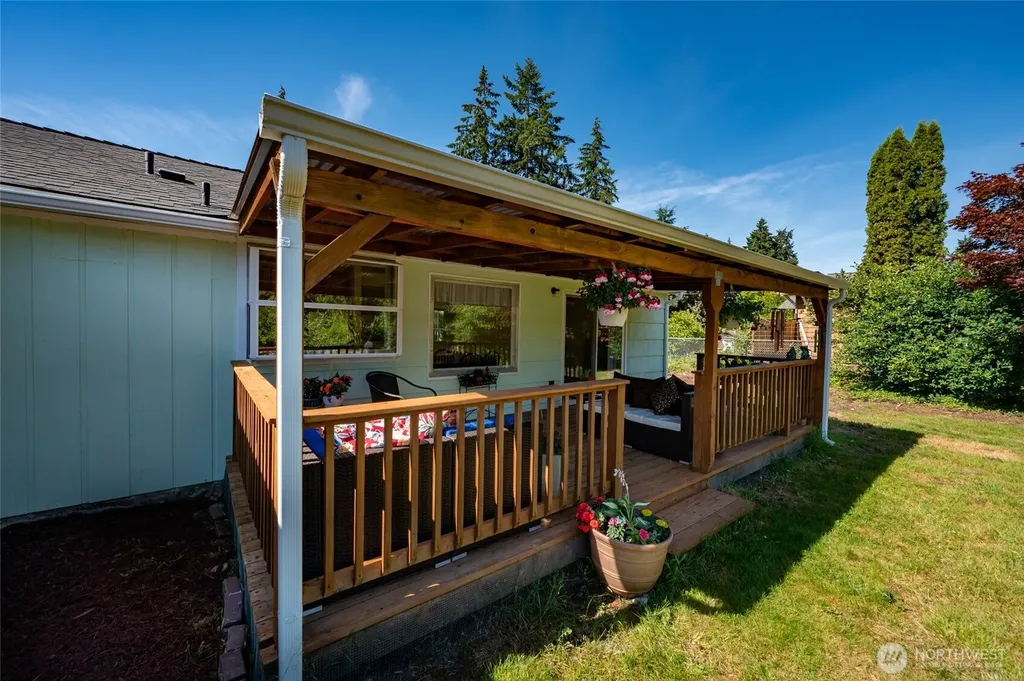 8709 116th Street SW Lakewood WA 98498