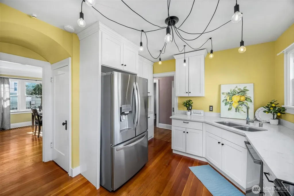 1216 Burwell Street Bremerton WA 98337