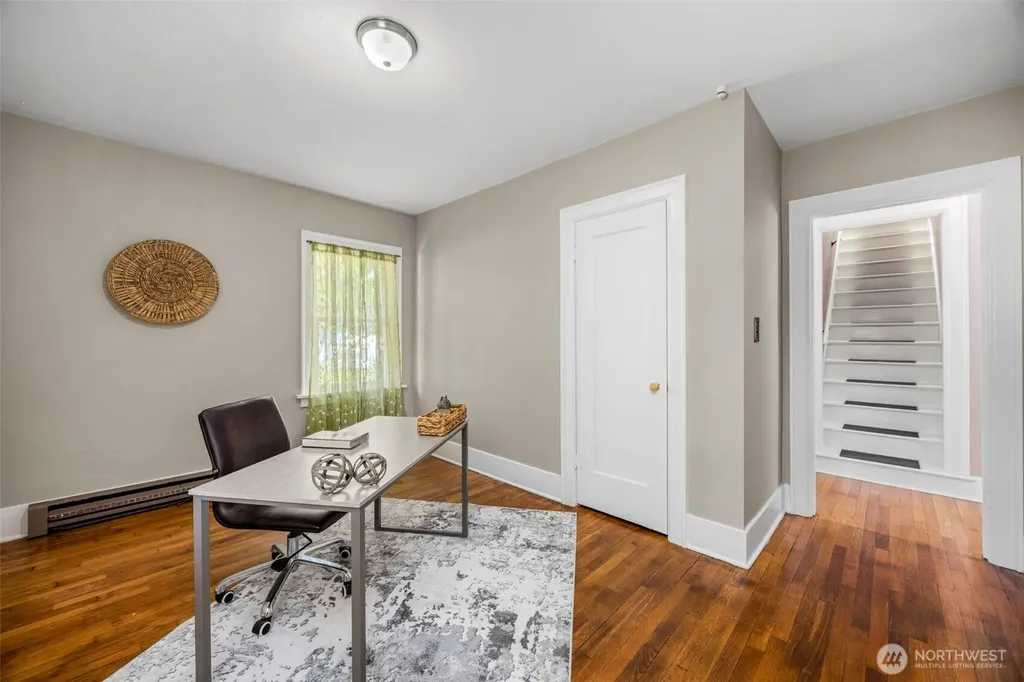 1216 Burwell Street Bremerton WA 98337