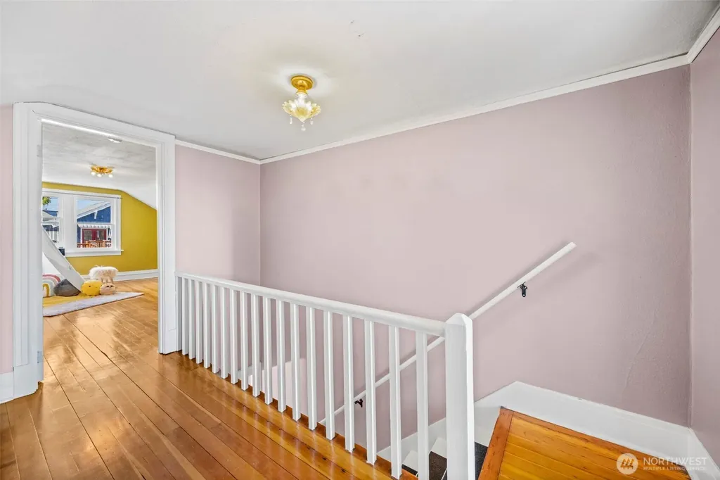 1216 Burwell Street Bremerton WA 98337