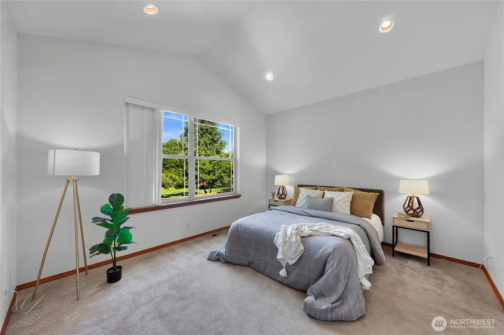 3217 Locust Avenue Bellingham WA 98225