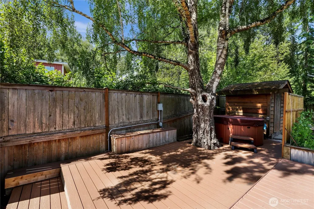 3217 Locust Avenue Bellingham WA 98225