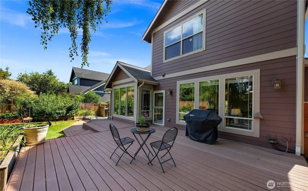 3217 Locust Avenue Bellingham WA 98225