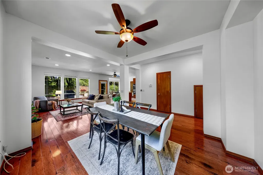 3217 Locust Avenue Bellingham WA 98225