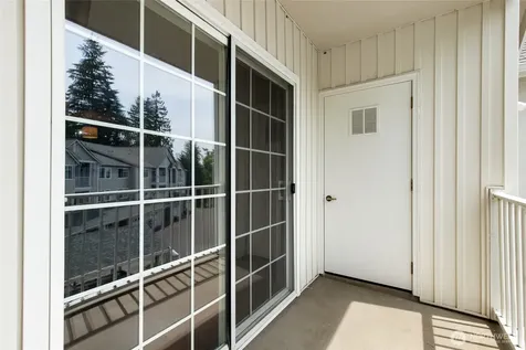 14714 Admiralty Way Lynnwood WA 98087