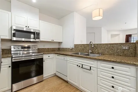 14714 Admiralty Way Lynnwood WA 98087