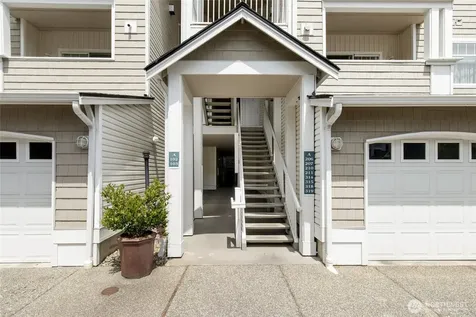 14714 Admiralty Way Lynnwood WA 98087
