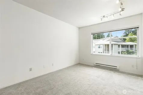 14714 Admiralty Way Lynnwood WA 98087