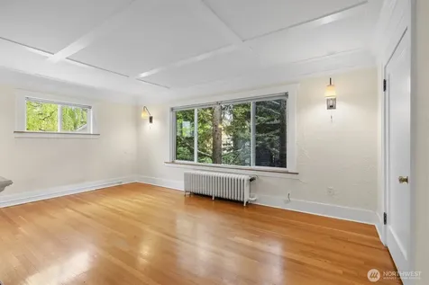 1640 18th Avenue Seattle WA 98122