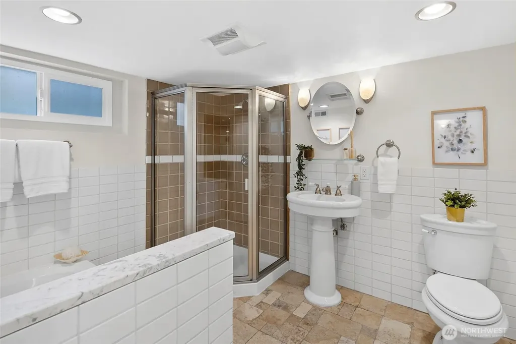 8353 20th Avenue NW Seattle WA 98117
