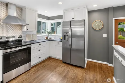 8353 20th Avenue NW Seattle WA 98117