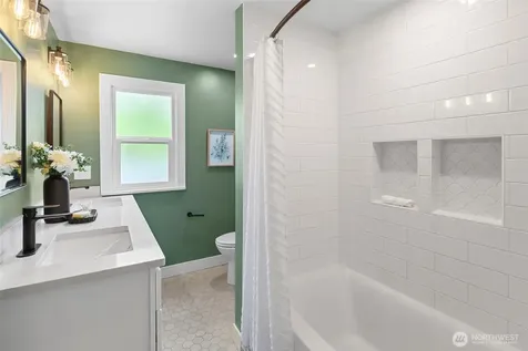 8353 20th Avenue NW Seattle WA 98117