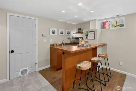 8353 20th Avenue NW Seattle WA 98117