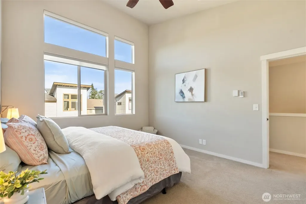 347 Chelan Avenue NE Renton WA 98059