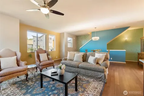 347 Chelan Avenue NE Renton WA 98059