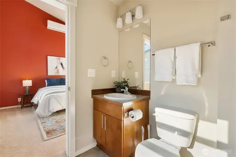347 Chelan Avenue NE Renton WA 98059