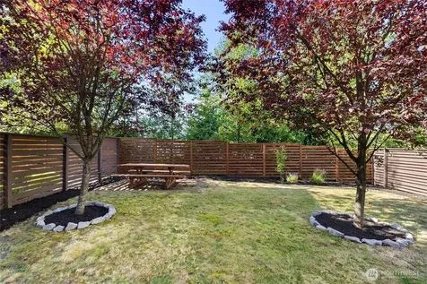 347 Chelan Avenue NE Renton WA 98059