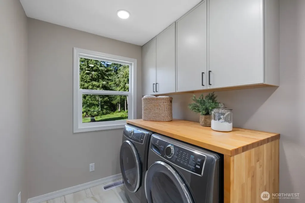 26302 SE 192nd Street Maple Valley WA 98038