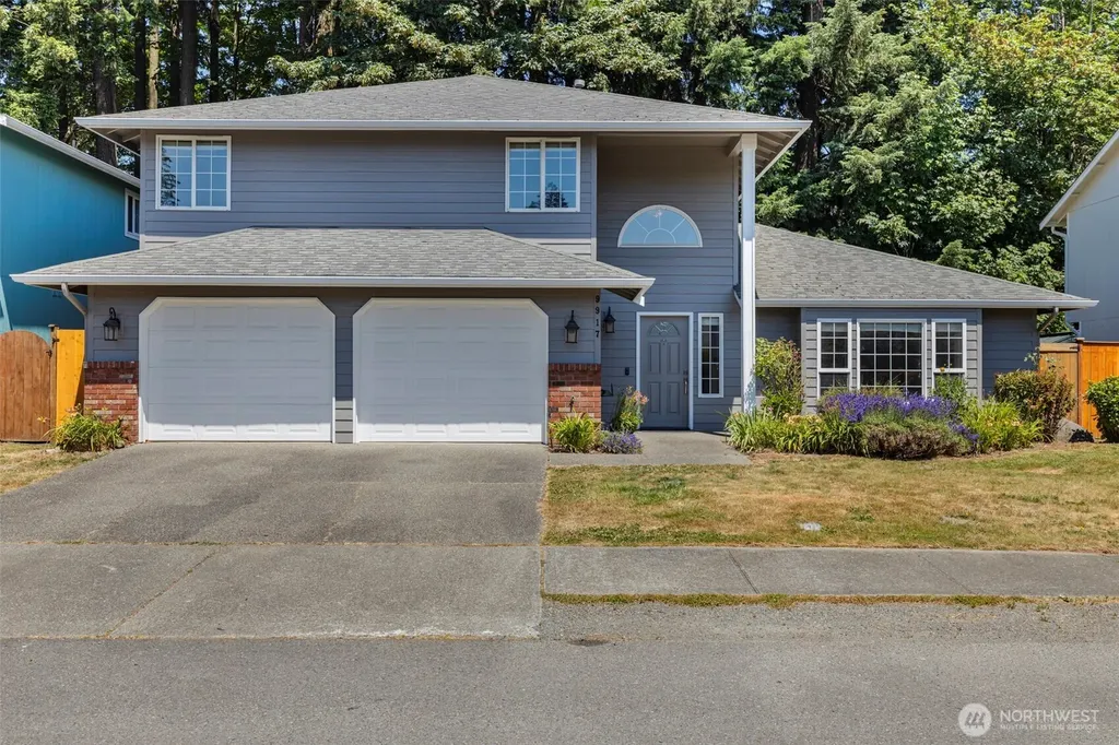 9917 140th Street Ct E Puyallup WA 98373