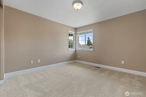 9917 140th Street Ct E Puyallup WA 98373