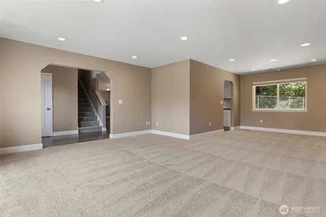 9917 140th Street Ct E Puyallup WA 98373