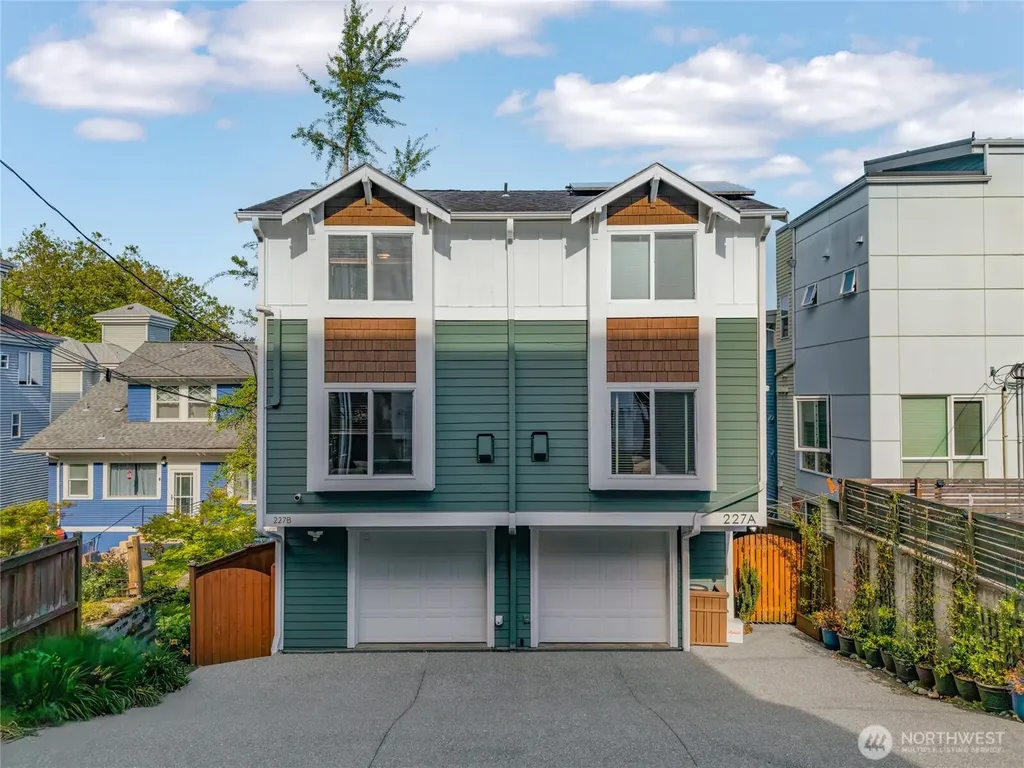227 24th Avenue E Seattle WA 98112