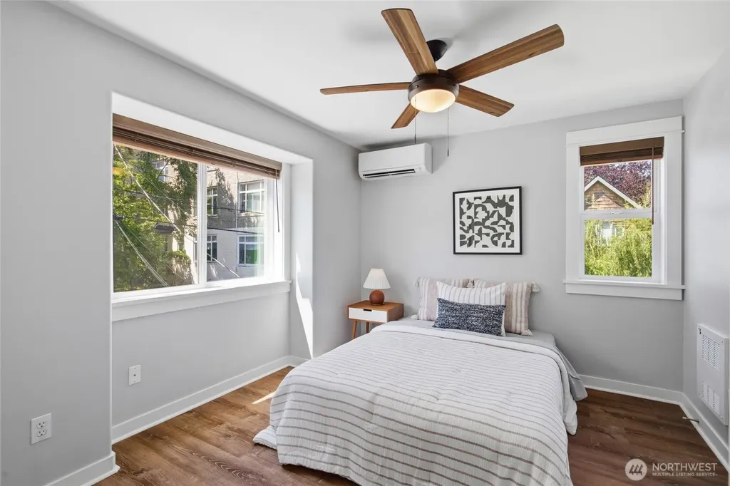 227 24th Avenue E Seattle WA 98112