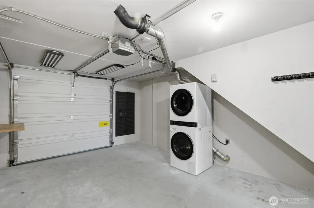227 24th Avenue E Seattle WA 98112