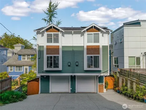 227 24th Avenue E Seattle WA 98112