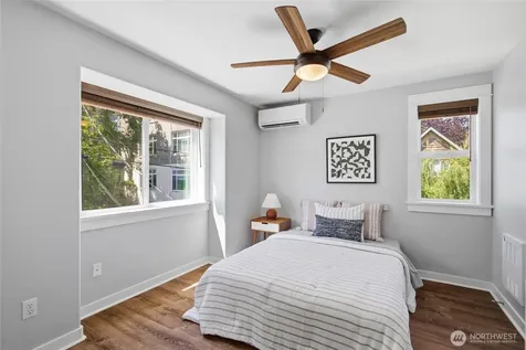 227 24th Avenue E Seattle WA 98112