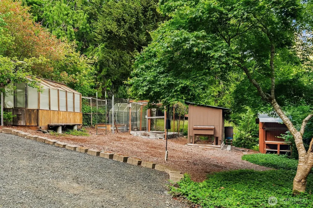 211 E Church Point Drive Shelton WA 98584