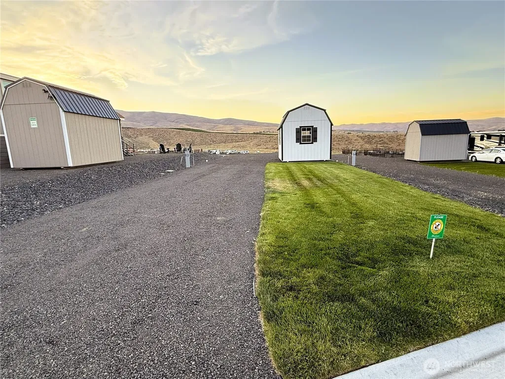 1769 Naches Wenas Road Selah WA 98942