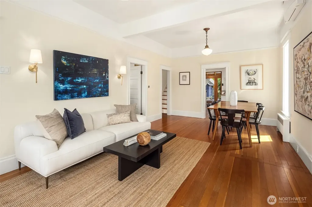 6750 26th Avenue NW Seattle WA 98117