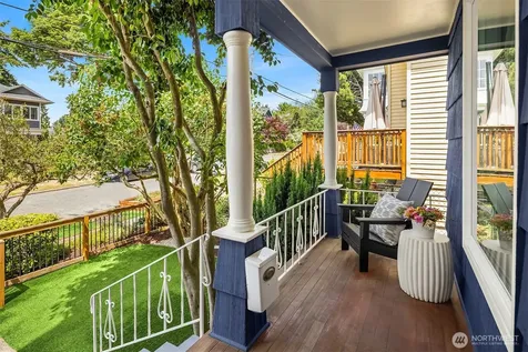 6750 26th Avenue NW Seattle WA 98117