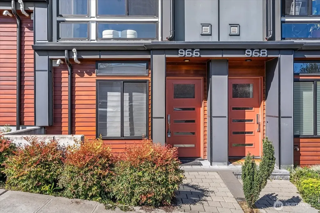 966 N Allen Place Seattle WA 98103