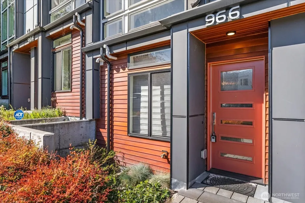 966 N Allen Place Seattle WA 98103