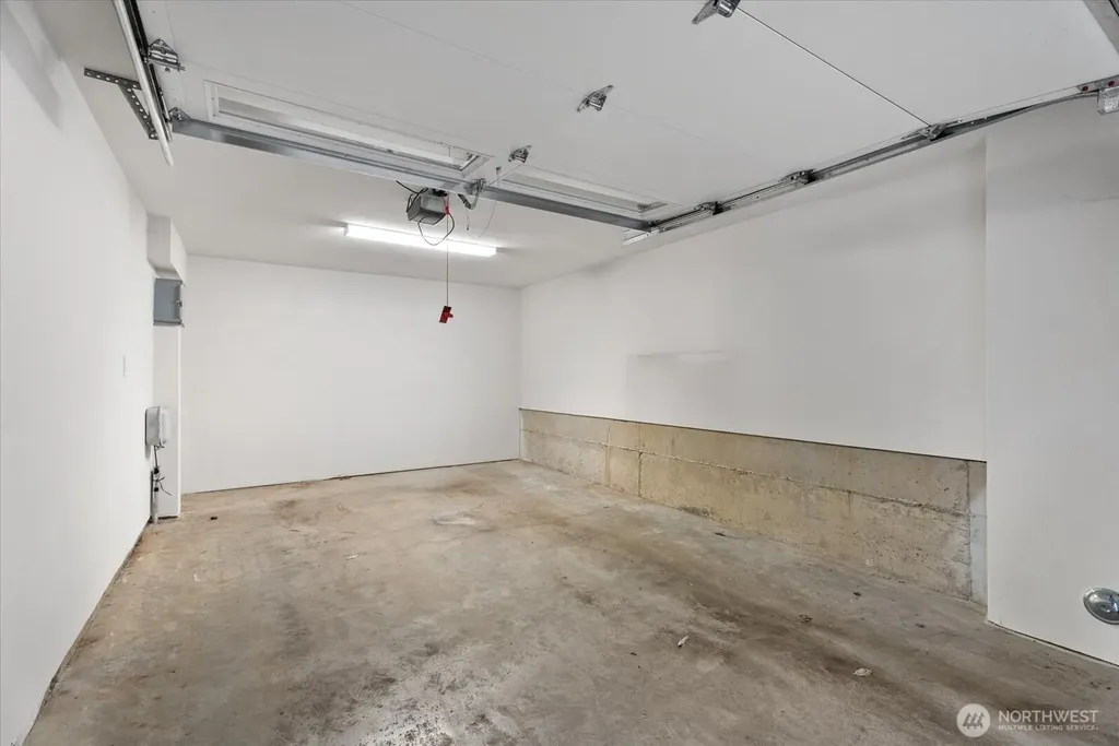 966 N Allen Place Seattle WA 98103