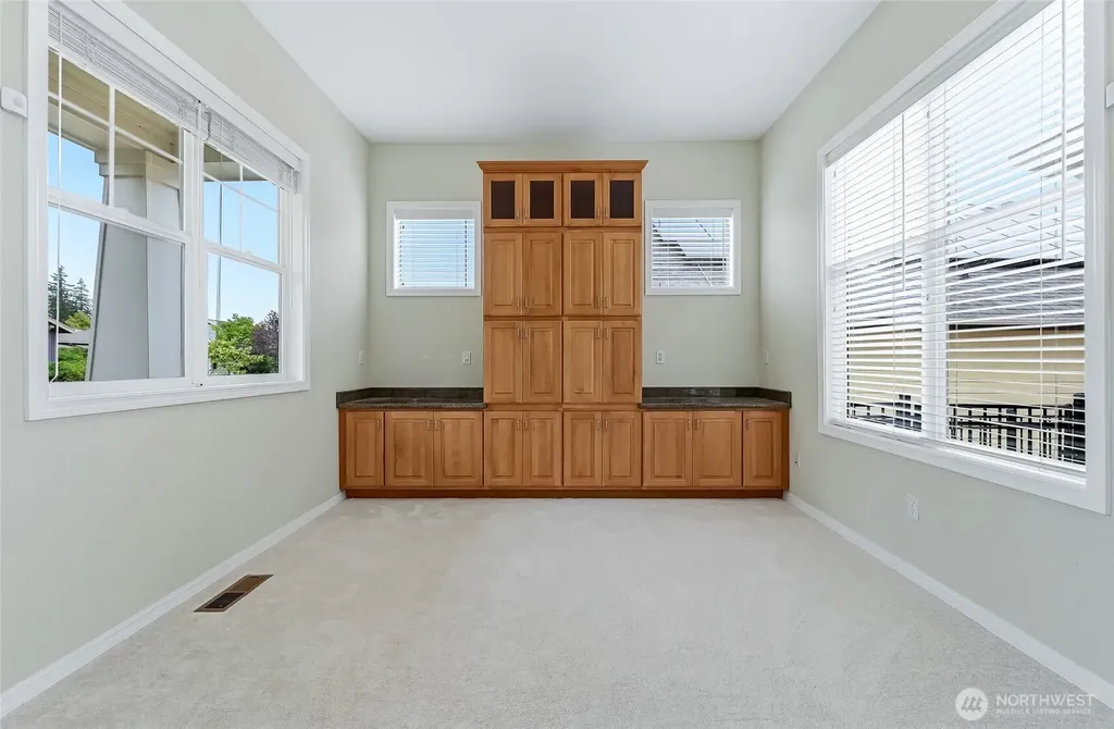 12256 243rd Place NE Redmond WA 98053
