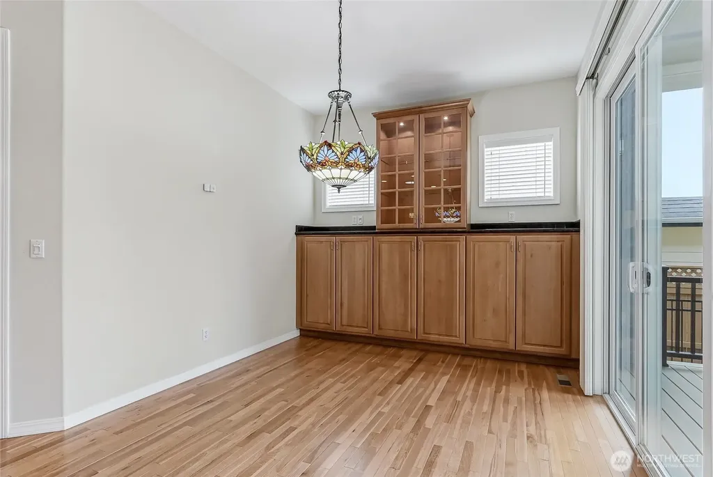 12256 243rd Place NE Redmond WA 98053