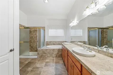 12256 243rd Place NE Redmond WA 98053