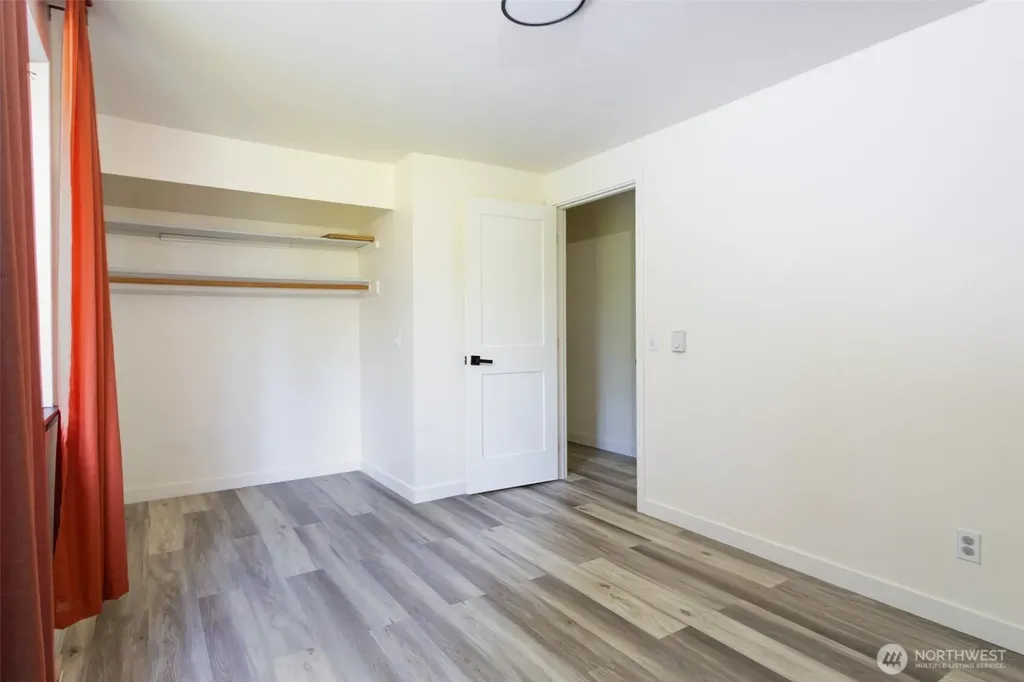 4102 80th Street E Tacoma WA 98443